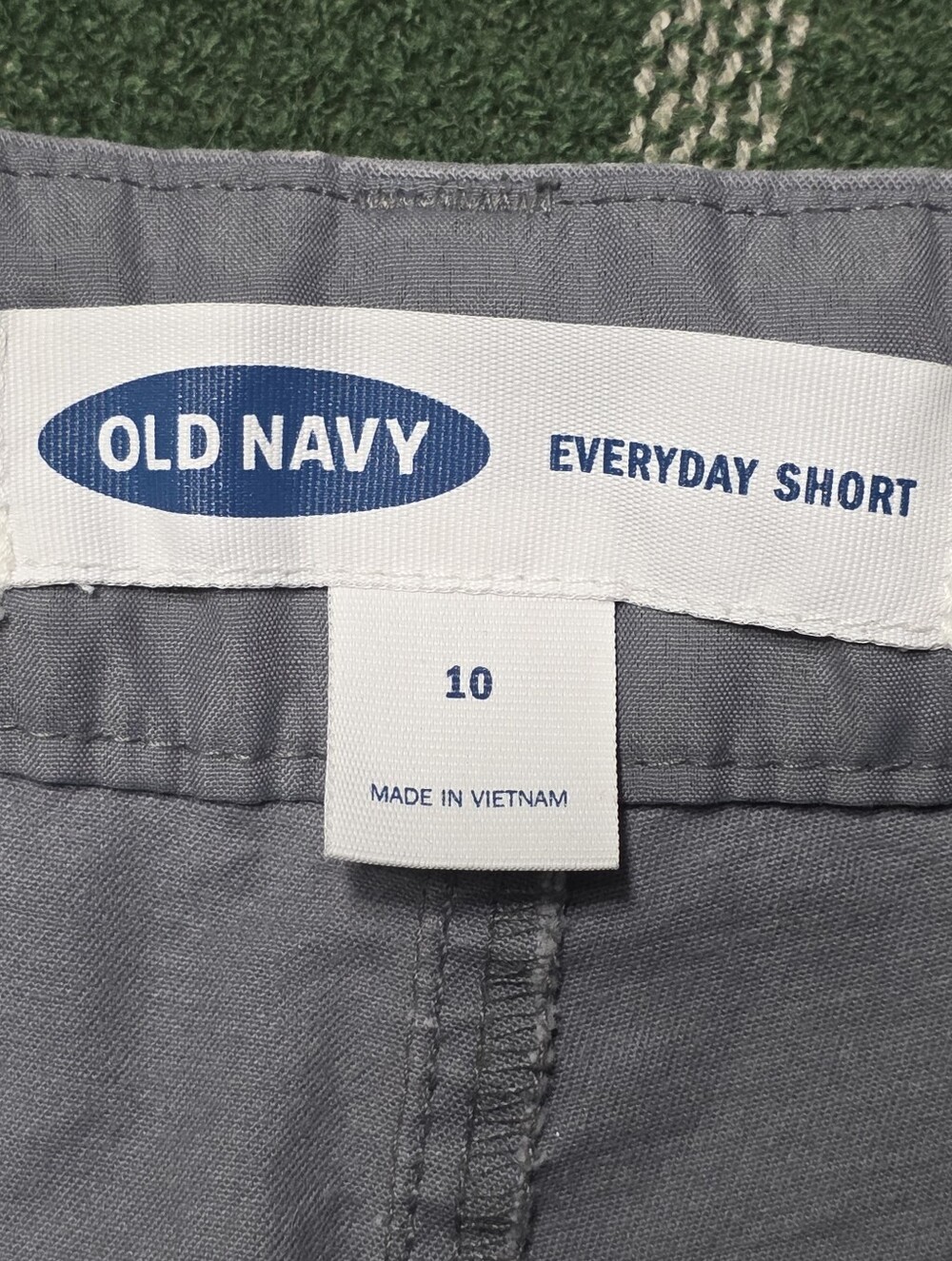 Old Navy Gray Shorts Everyday Short Casual Summer Style Chinos Women's Size 10 - Picture 4 of 8